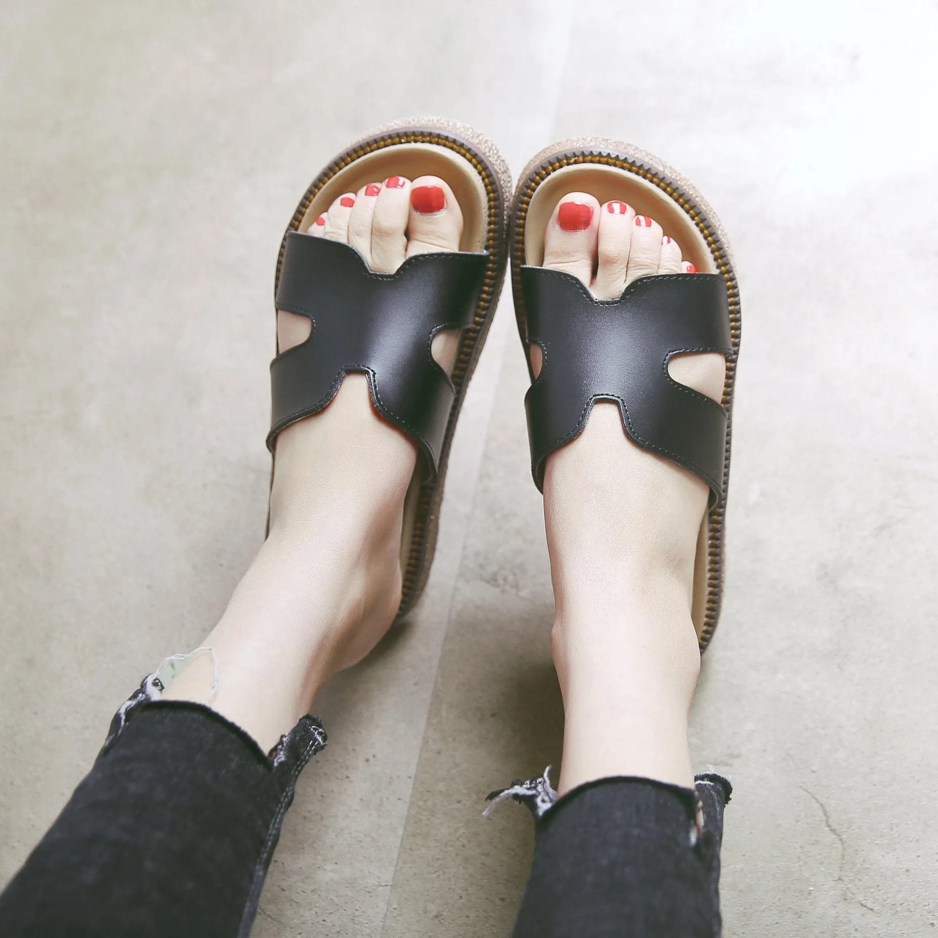 Casual Comfort Women's Platform Leather Sandals