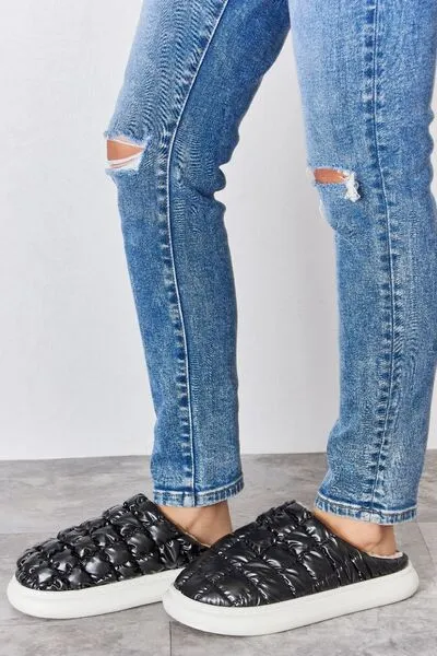 Hazel Blues® |  Melody Puffer Plush Slippers