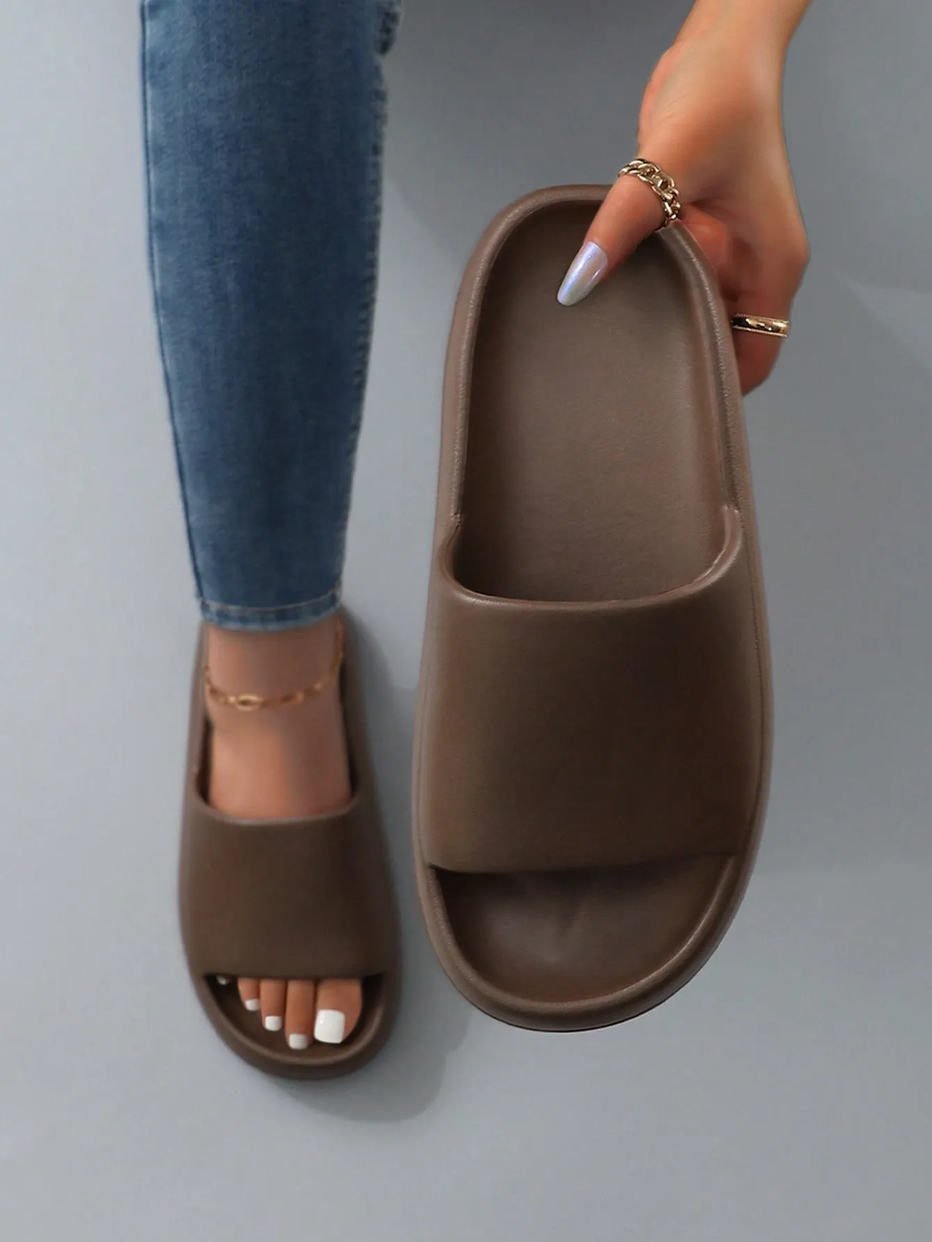 Minimalist Non-Slip Unisex Thick-Sole Slippers