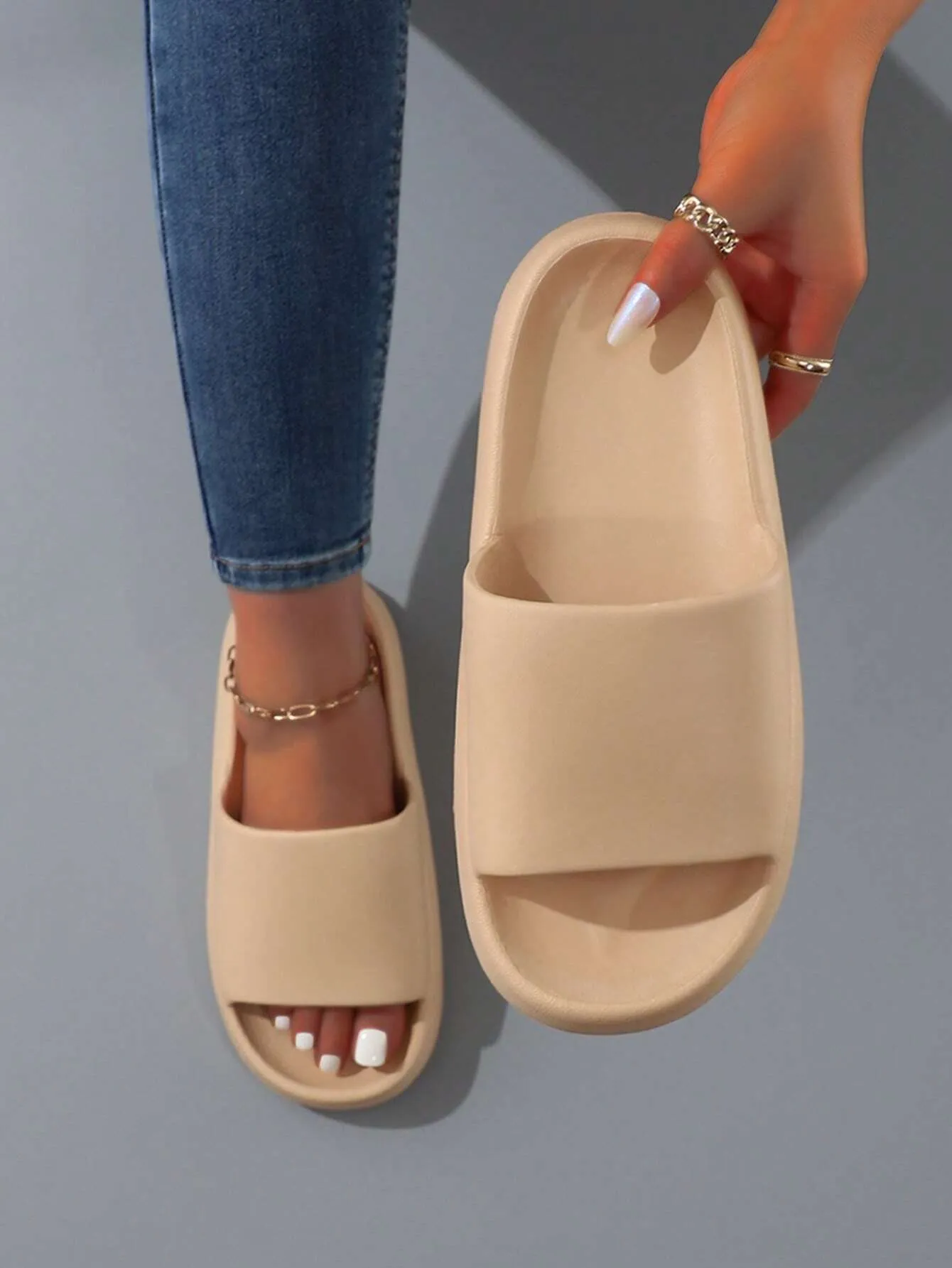 Minimalist Non-Slip Unisex Thick-Sole Slippers