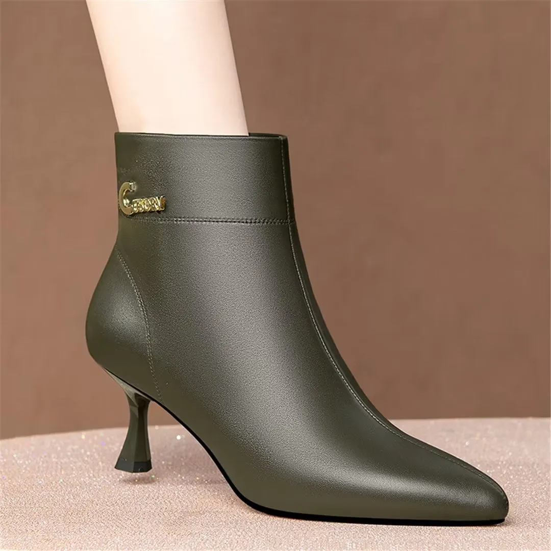 Silvareign Luxe Office Boots