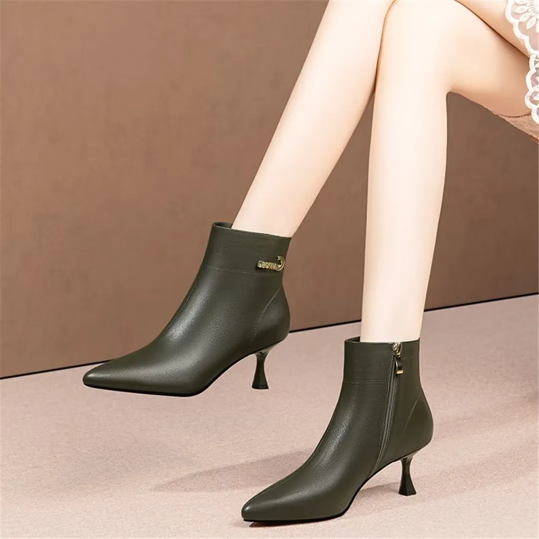 Silvareign Luxe Office Boots