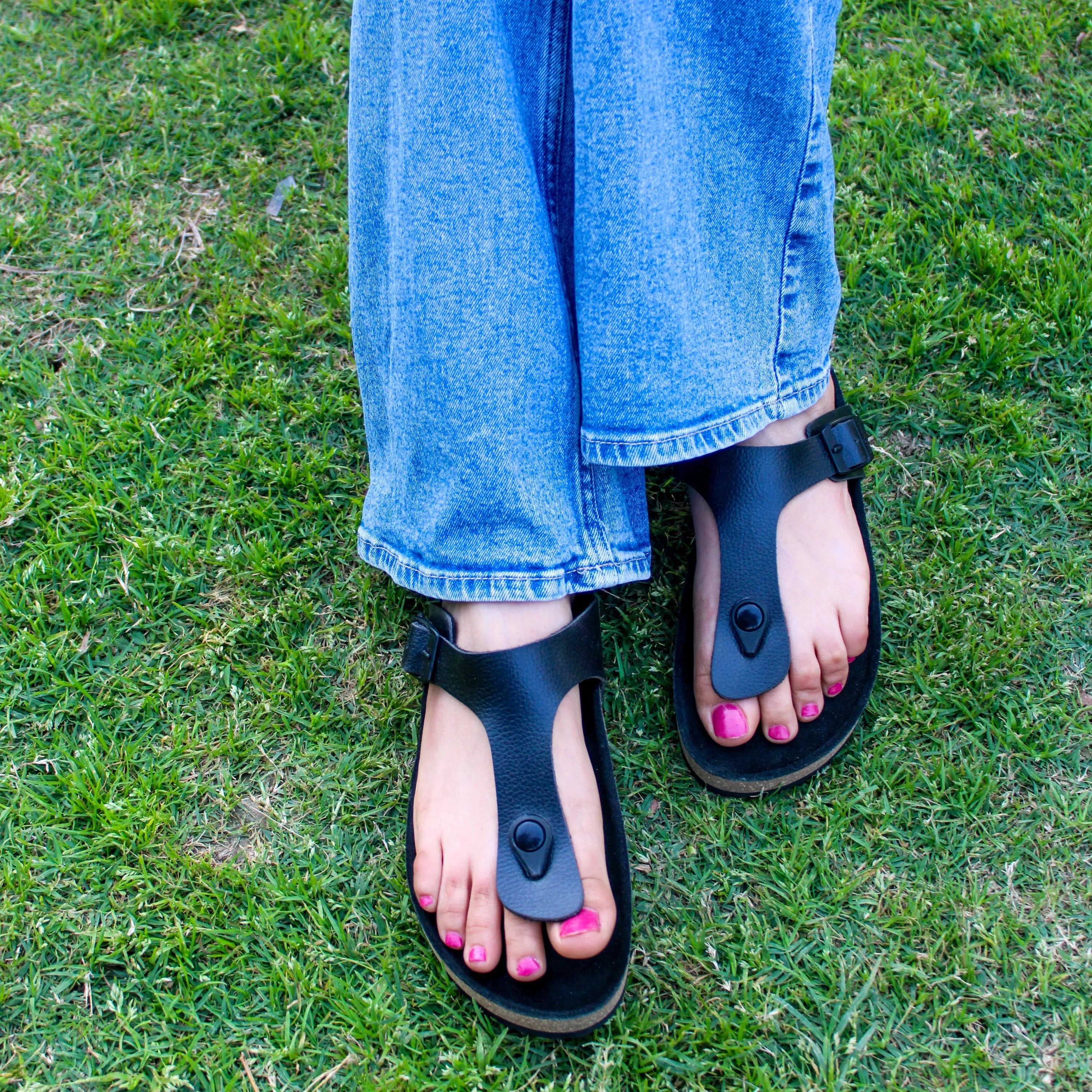 Thong Cork Black Leather Sandals for Women 2.O