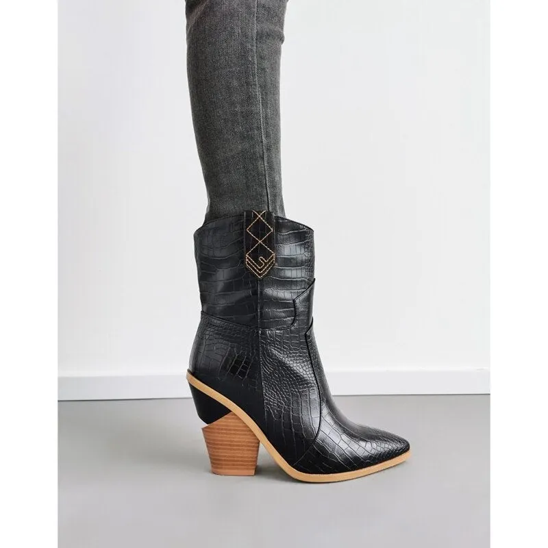Veltoria Luxe Essence Boots